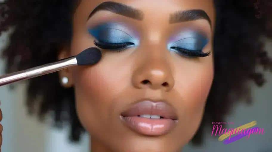 passo a passo: preparação, olhos esfumaçados frios e acabamento natural