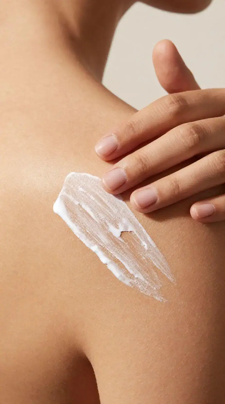 Você não vai acreditar por que seu protetor solar vira flocos!