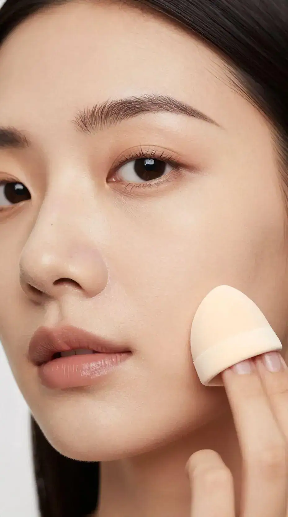 Você não vai acreditar: suavize linhas com este truque de maquiagem!