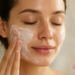 Resenha de leite de limpeza: descubra os benefícios surpreendentes para sua pele