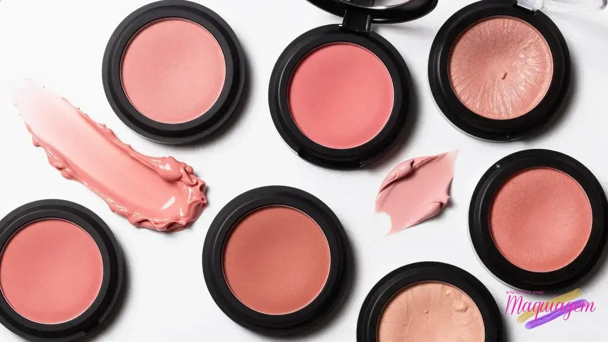 Passo a passo para aplicar blush no nariz sem errar Passo a passo para aplicar blush no nariz sem errar