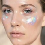 Iluminador holográfico: descubra o segredo para um brilho único e moderno